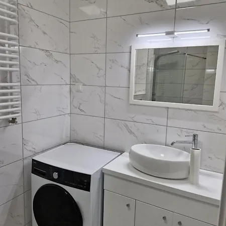 Kawalerka Spokojna Apartment *